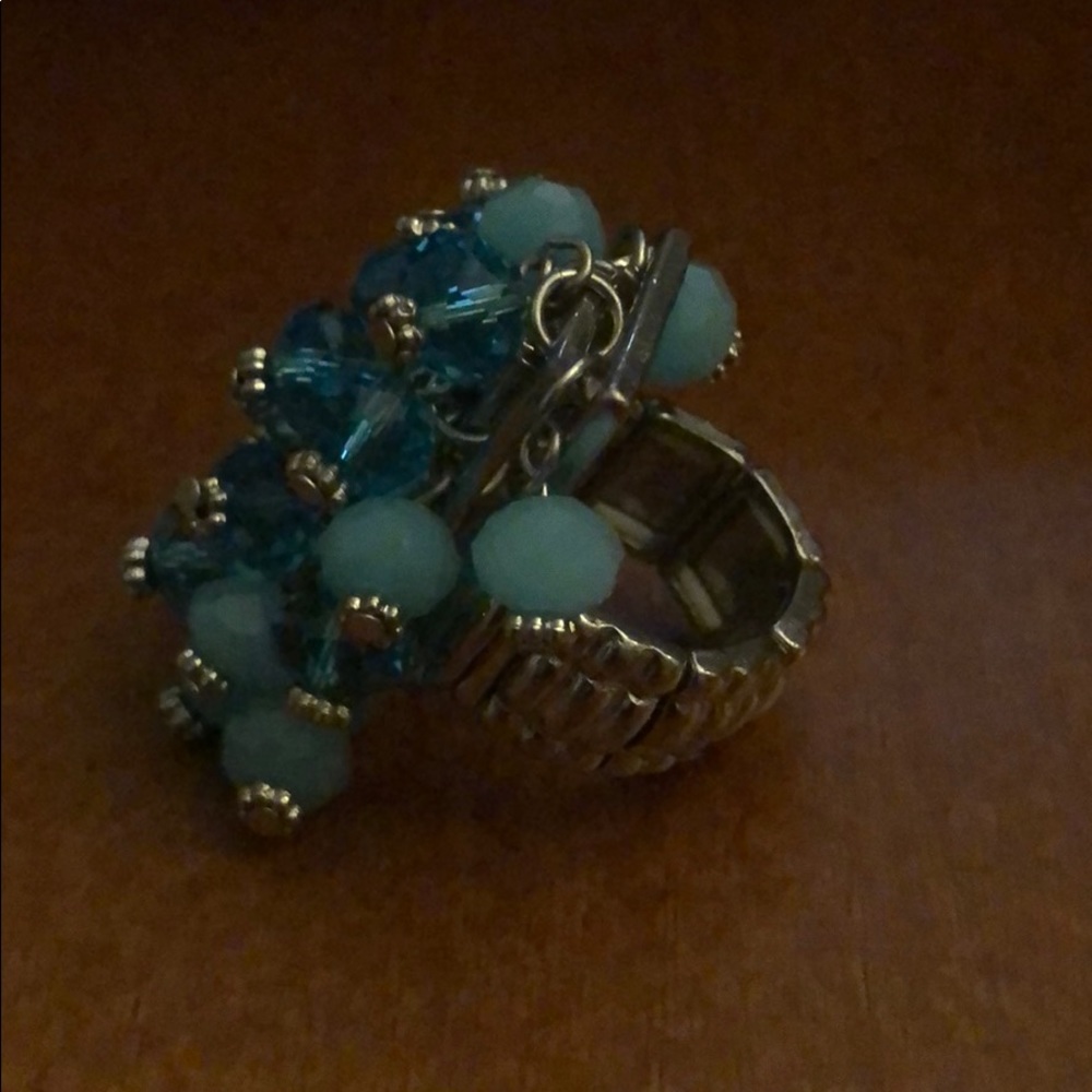 Ring - Picture 2 of 3